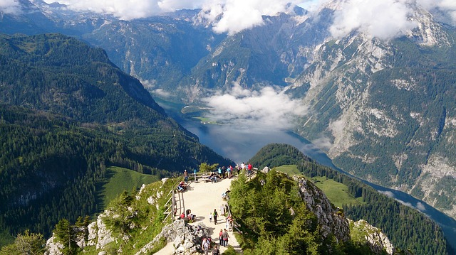 Panoramablick vom Gipfel des Jenner